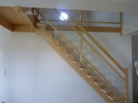escalier bois à limon central